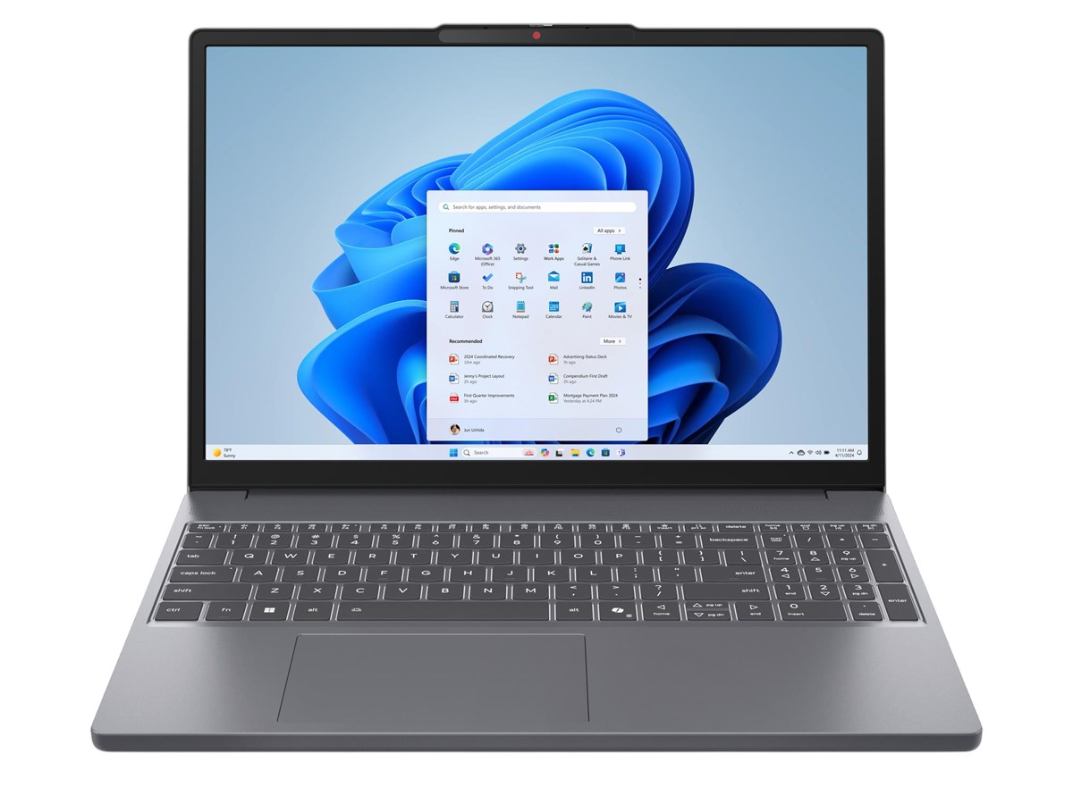 Lenovo IdeaPad Slim 3 laptop met geopend scherm, te koop bij Paradigit
